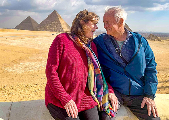 Visit Giza Pyramids